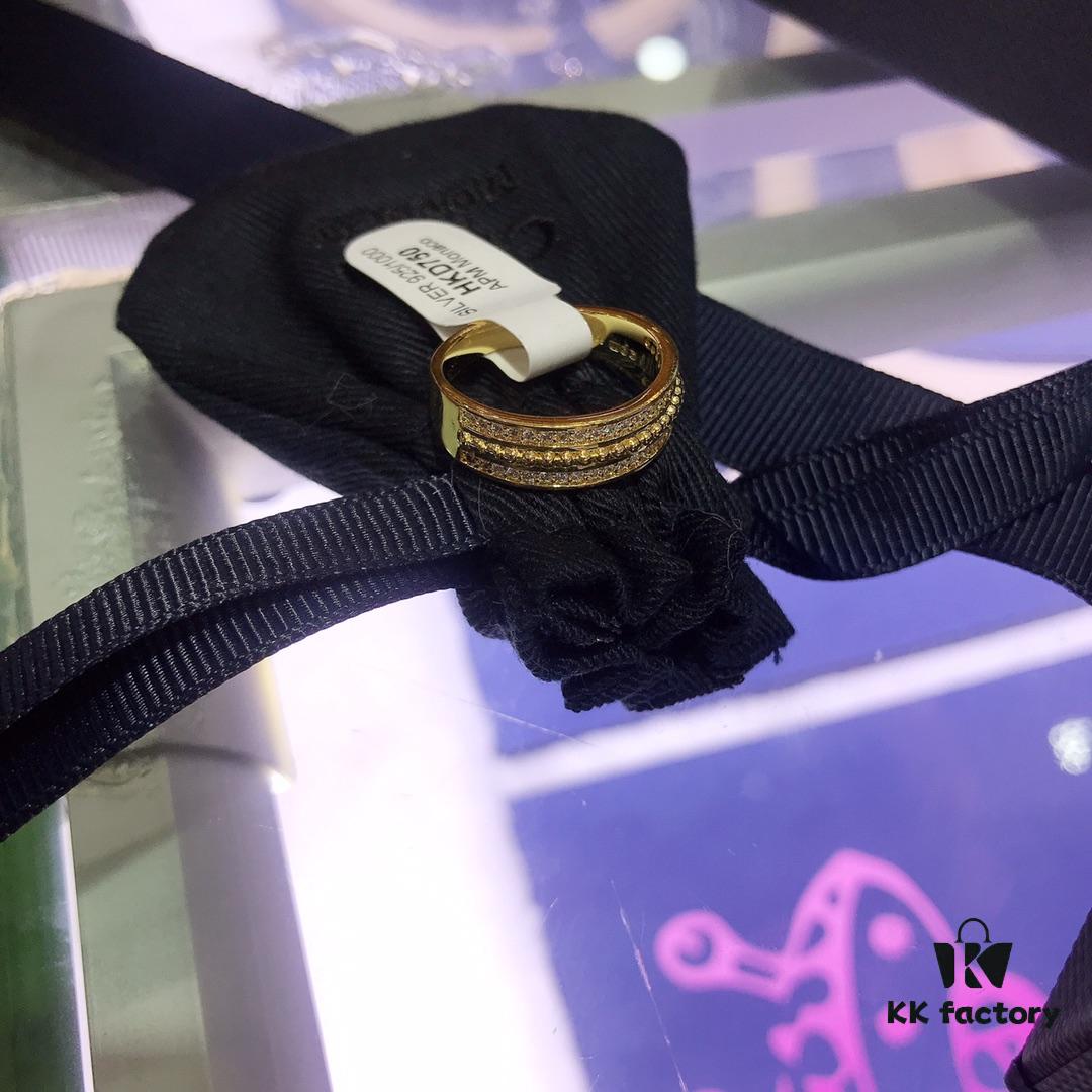 692feba299f2d84055c8cd08 APM Monaco Three-Circle Design Ring - December New Arrival