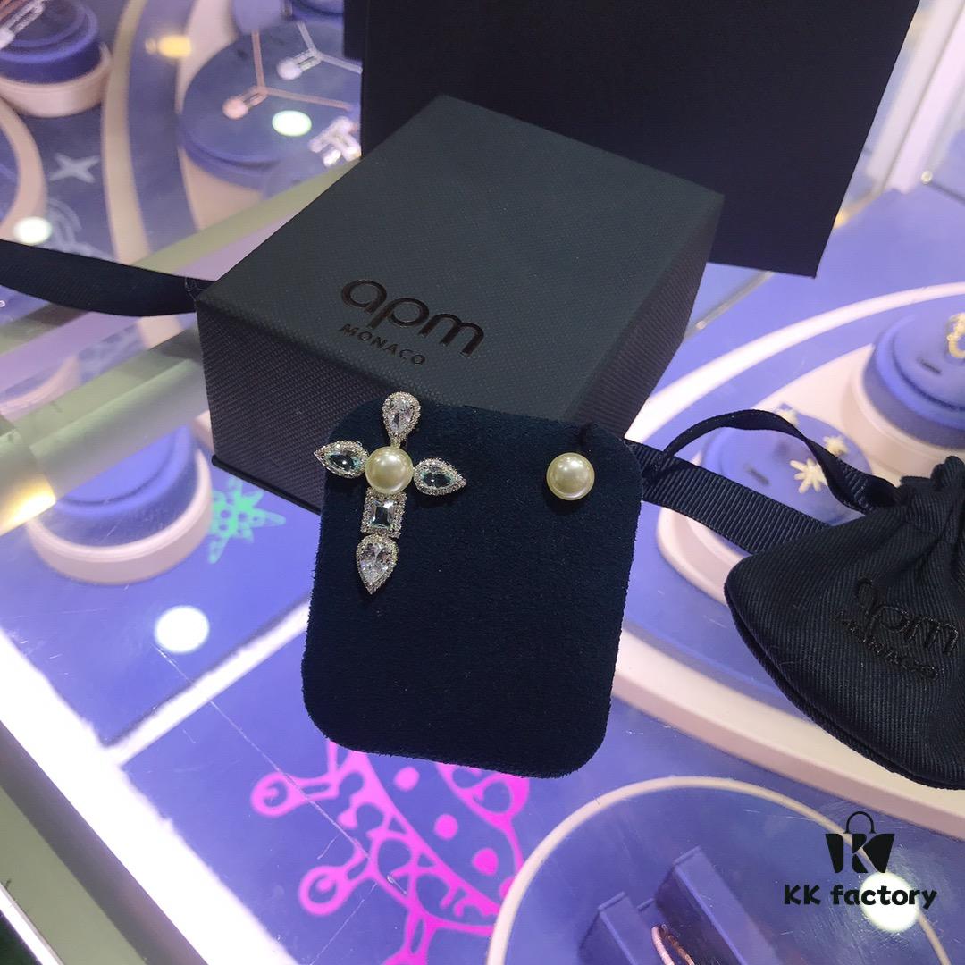 692febb499f2d84055c8cd1f APM Monaco Asymmetrical Cross Pearl Stud Earrings