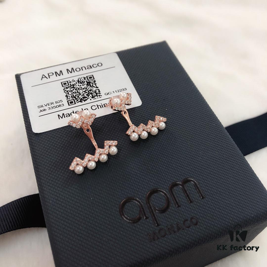 APM Monaco European and American Wave Pearl Stud Earrings, Stylish and Fashionable, Versatile Design