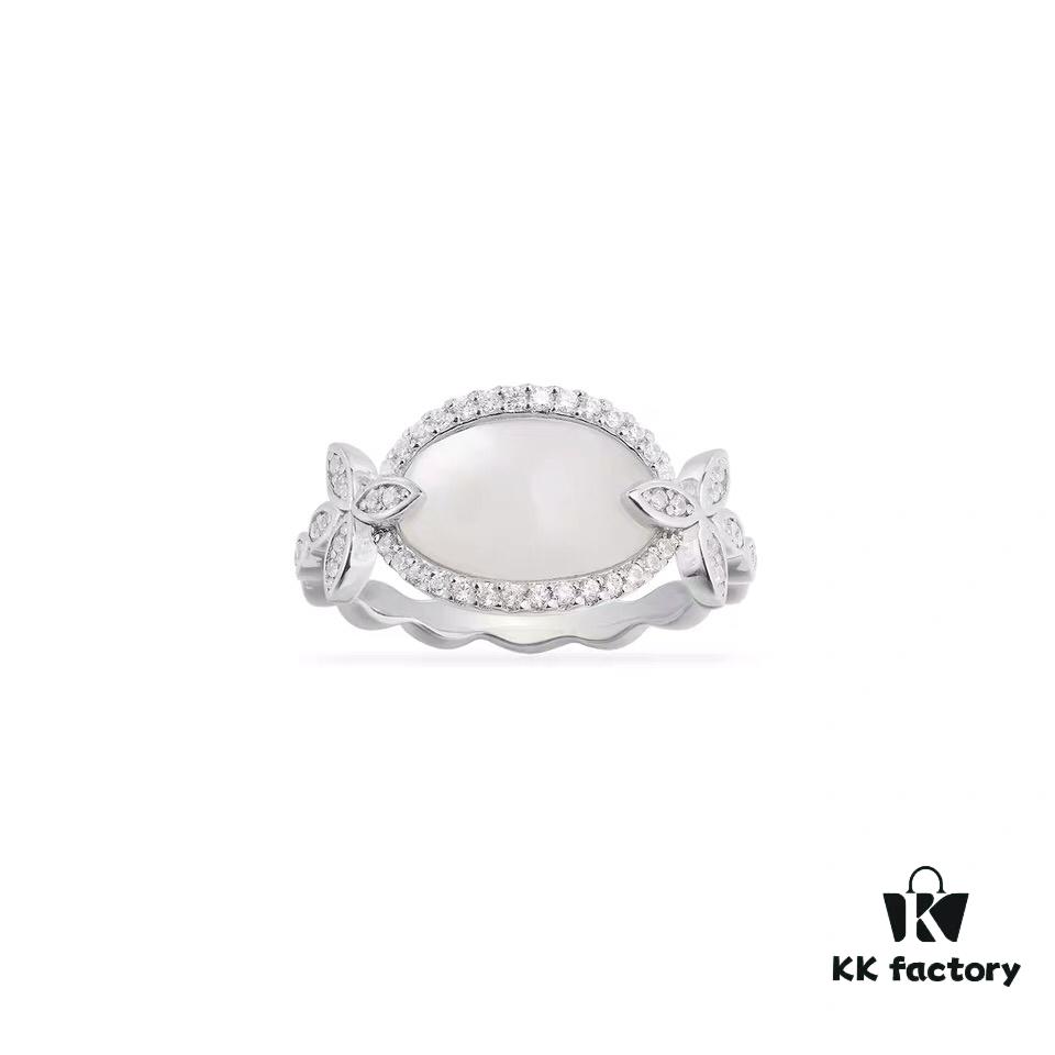 692fec2b99f2d84055c8cde5 APM Monaco White Mother-of-Pearl Ring Original Set Newly Released