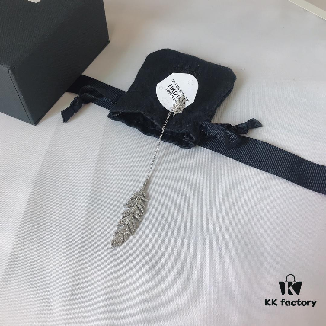692fec8c99f2d84055c8ceb3 APM Monaco Single Feather Original New Arrival Stylish and Trendy Unisex Design, Perfect Gift Choice