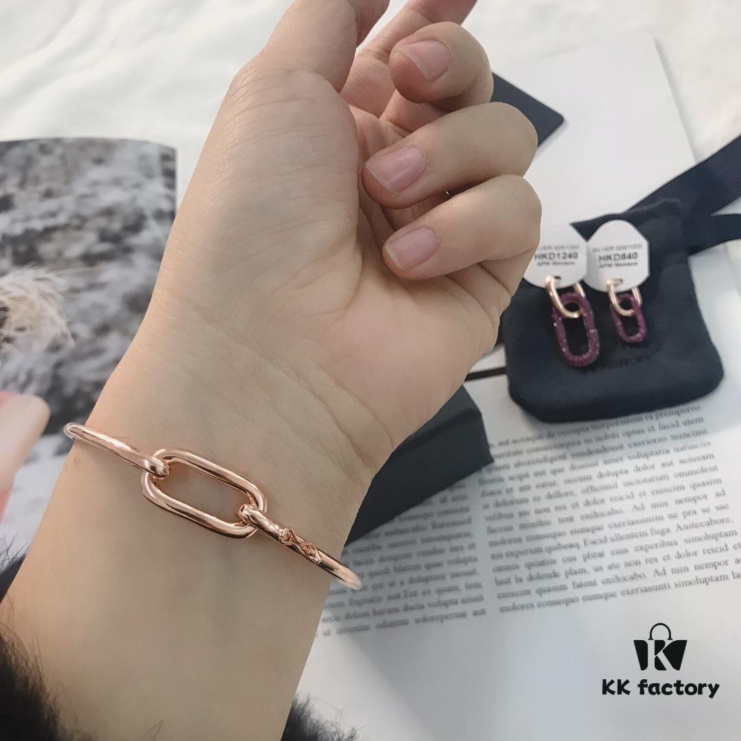692feca299f2d84055c8ceef APM Monaco Geometric Love Lock Bracelet Series Fashionable Women's Jewelry