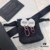 692feca399f2d84055c8cef0 APM Monaco Geometric Love Lock Bracelet Series Fashionable Women's Jewelry