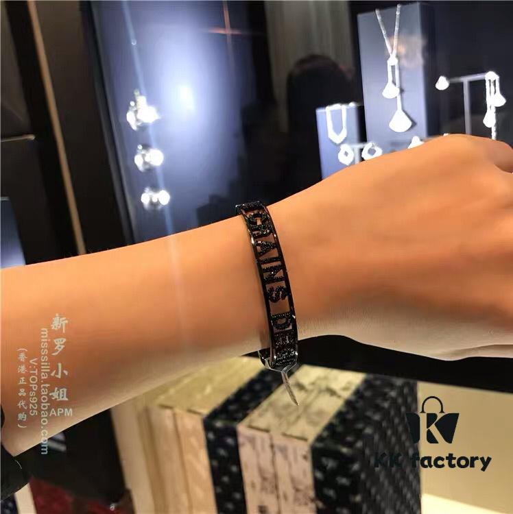 APM Monaco Letter Bracelet, Fashionable and Versatile, Instagram-Worthy Minimalist Style, Women's Bracelet