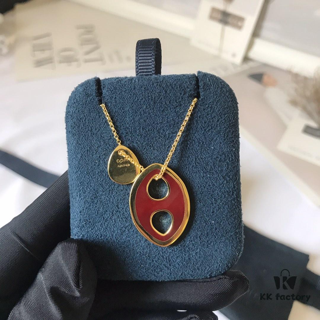 692fece599f2d84055c8cf75 APM Monaco Vintage-Style Enamel Necklace, New Arrival with Unique Design, Perfect Gift for Fall and Winter