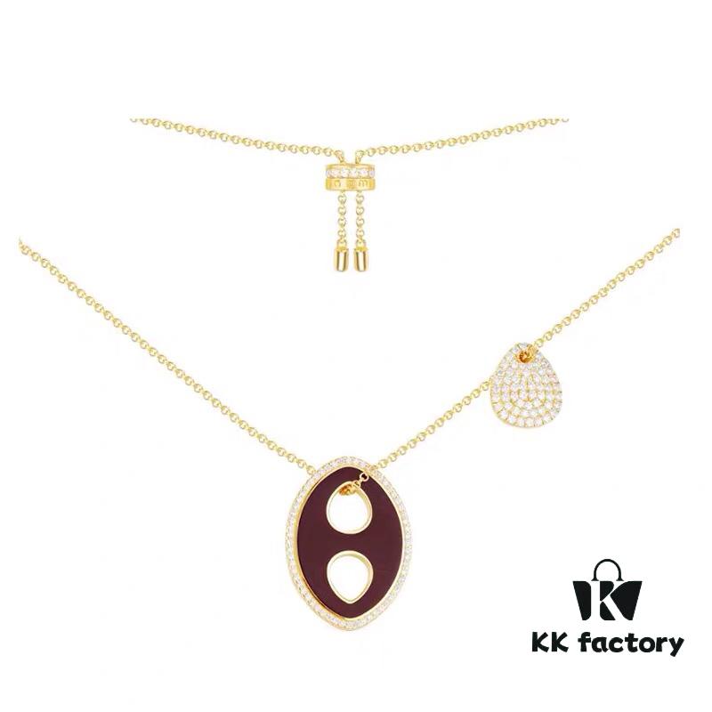 692fece599f2d84055c8cf76 APM Monaco Vintage-Style Enamel Necklace, New Arrival with Unique Design, Perfect Gift for Fall and Winter