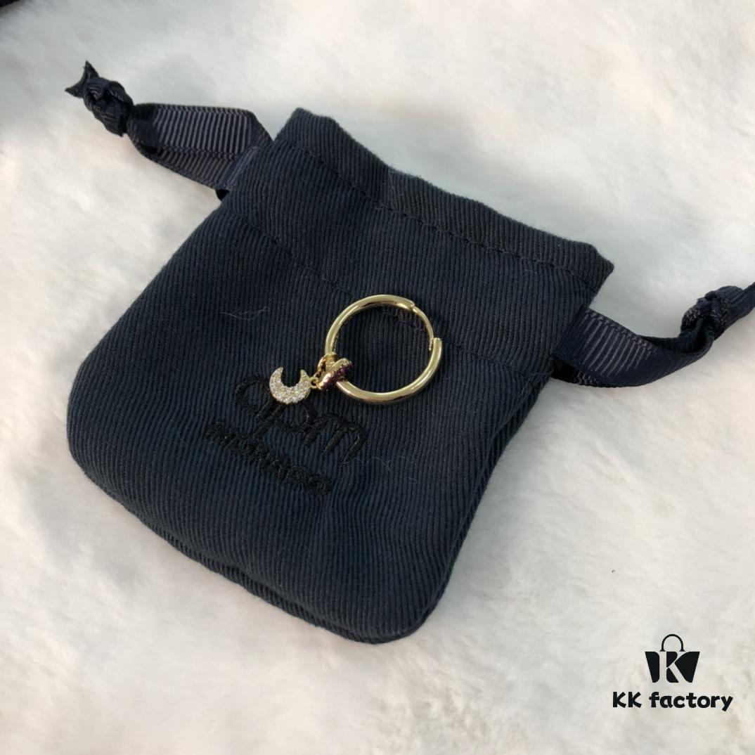 692fecec99f2d84055c8cf83 APM Monaco Single Heart Moon Earring - Stylish and Trendy, Ins-style Cool and Minimalist Design