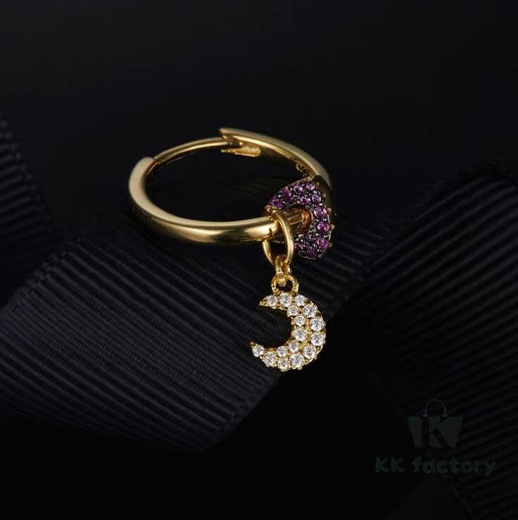 692feced99f2d84055c8cf87 APM Monaco Single Heart Moon Earring - Stylish and Trendy, Ins-style Cool and Minimalist Design