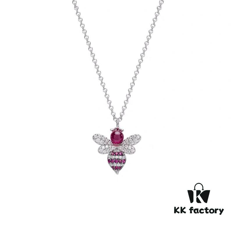 692fed0099f2d84055c8cfab APM Monaco Bee Necklace, Original New Release, Stylish and Trendy Design, Perfect Gift for Girlfriend or Loved One