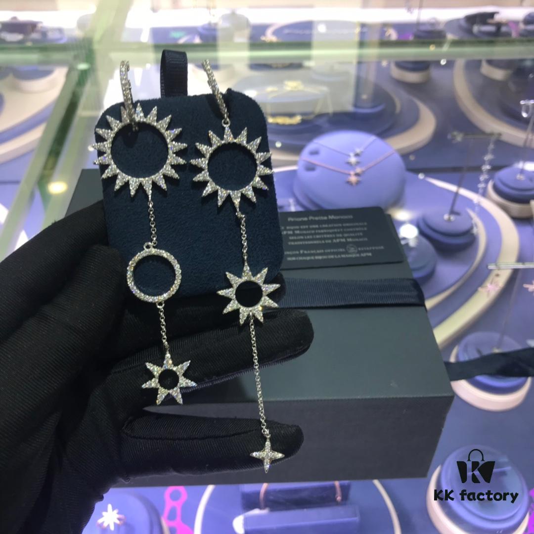 692fedaa99f2d84055c8d0fb APM Monaco Crystal-Encrusted Golden Gear Sunflower Asymmetric Earrings, Punk Style Ear Drops