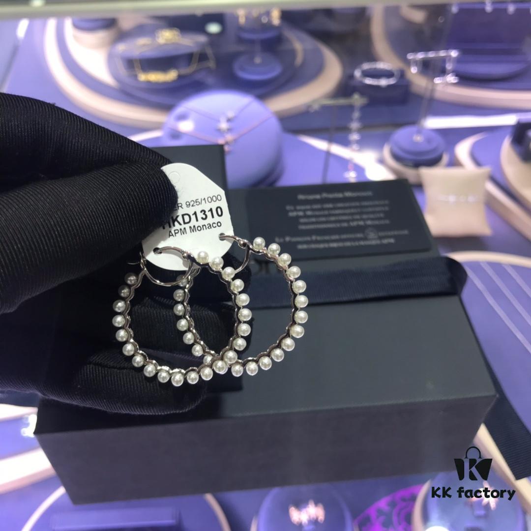 692fedae99f2d84055c8d101 APM Monaco Pearl Hoop Earrings, Minimalist Fairy-like Style, Unique and Versatile Design