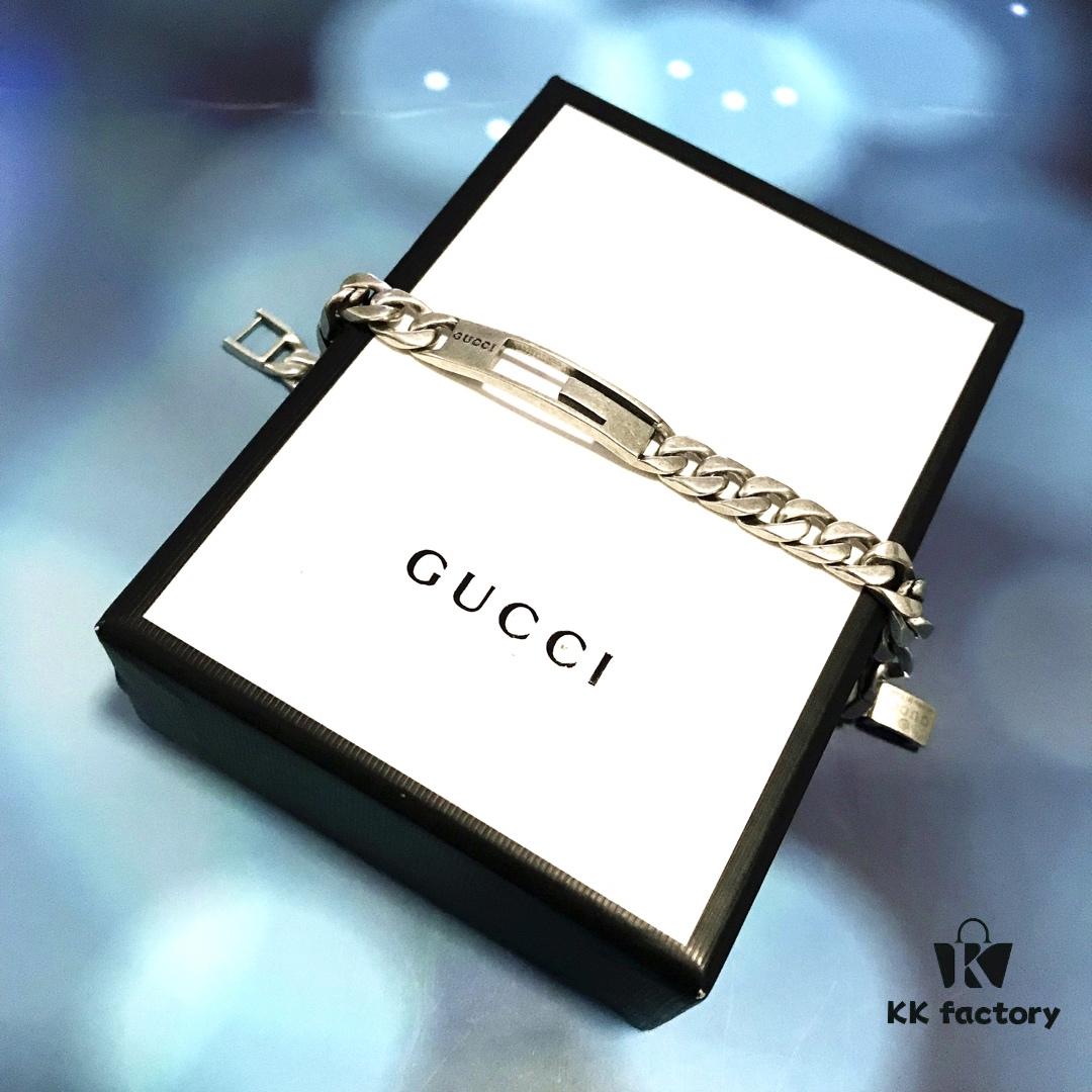 692fee4a99f2d84055c8d220 Gucci GG Fashion Bracelet