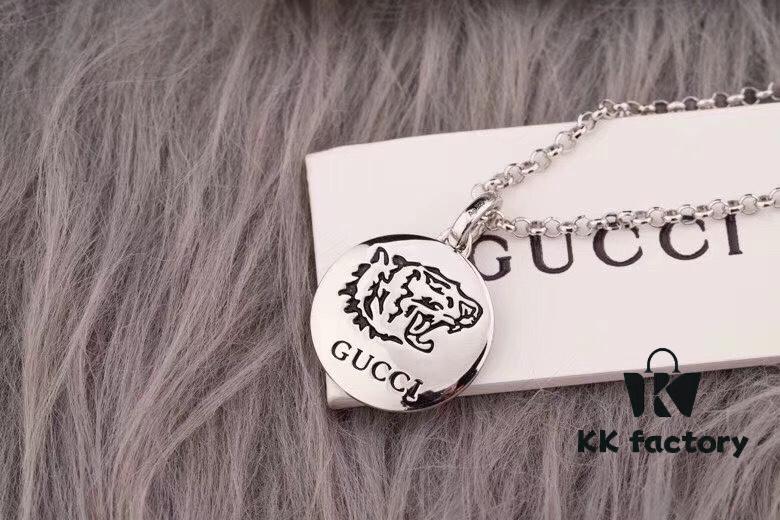 692fee7d99f2d84055c8d285 Gucci Double G Necklace, Unisex Interlocking Logo Pendant, Handcrafted S925 Sterling Silver, High-End Replica