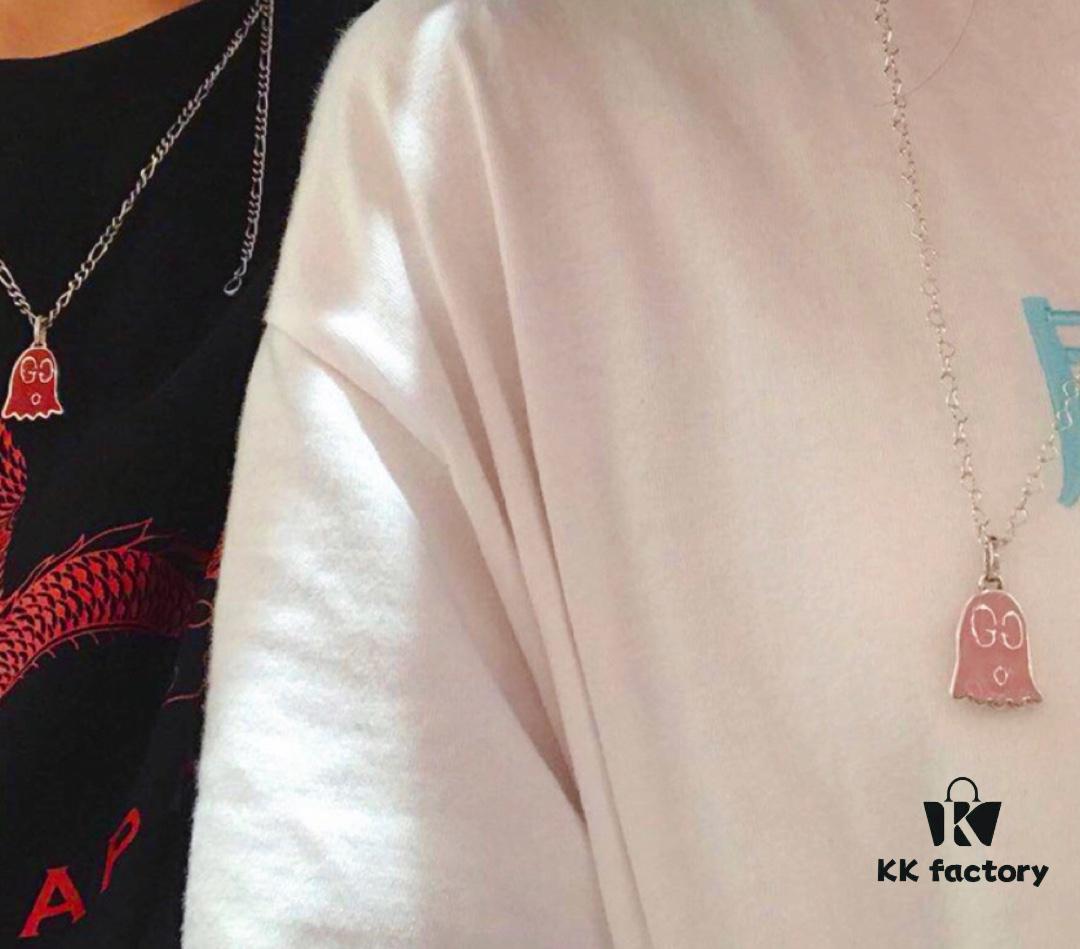 692fee8e99f2d84055c8d2a5 Gucci Ghost Pink Enamel Pendant, Comes with Accessory Box and Dust Bag, Includes 925 Silver Chain, Reversible Design, Excellent Condition, Rare Color from Official Stores, Logo Features the Ghost's Eyes, Soft Pink Tone, Subtle Without Oversized G Logo, Stylish and Versatile Design