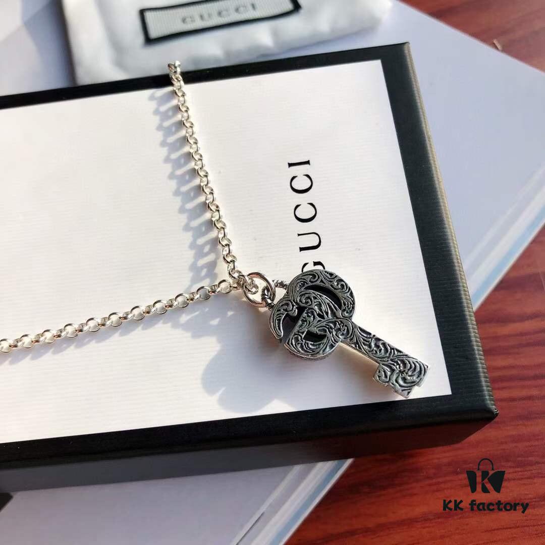 692fef1f99f2d84055c8d39f Sterling Silver Gucci Plated Double Key Pendant Necklace, Unisex Design with Dual-Tone Contrast for Men and Women, 55cm Chain Length, Ideal for Gifting or Personal Use