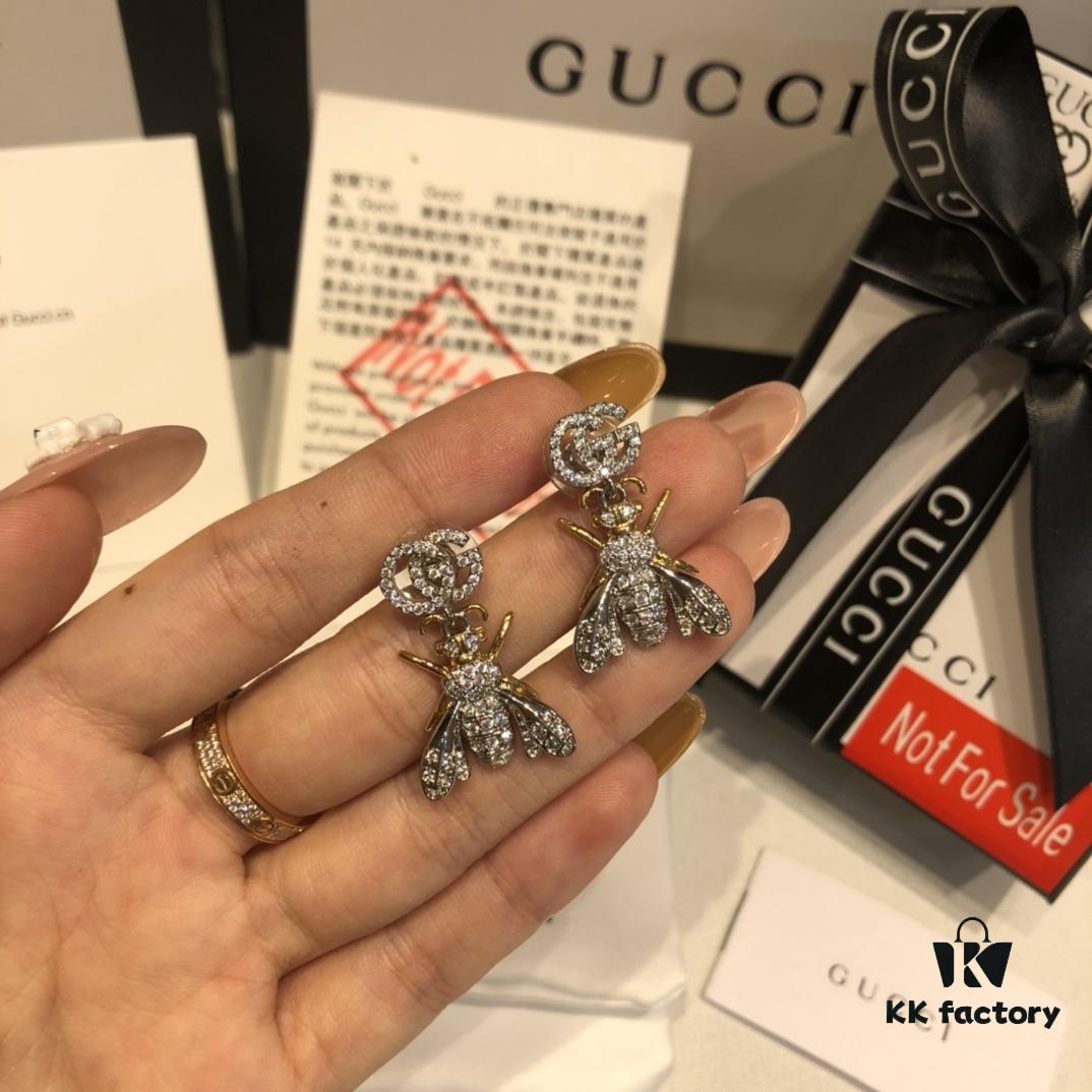 692fef2299f2d84055c8d3a0 GUCCI Full Diamond Double G Bee Stud Earrings