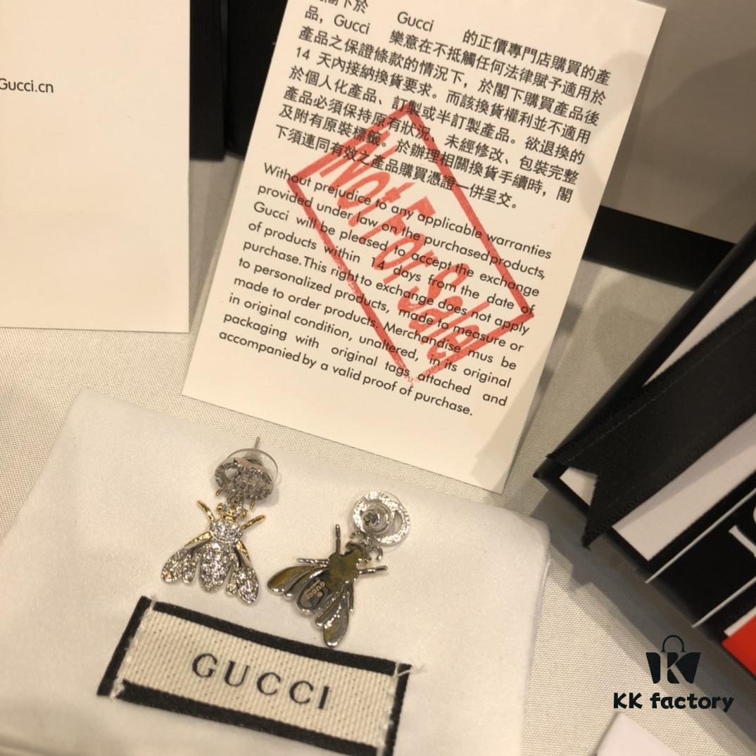 692fef3f99f2d84055c8d3cd GUCCI Full Diamond Double G Bee Stud Earrings