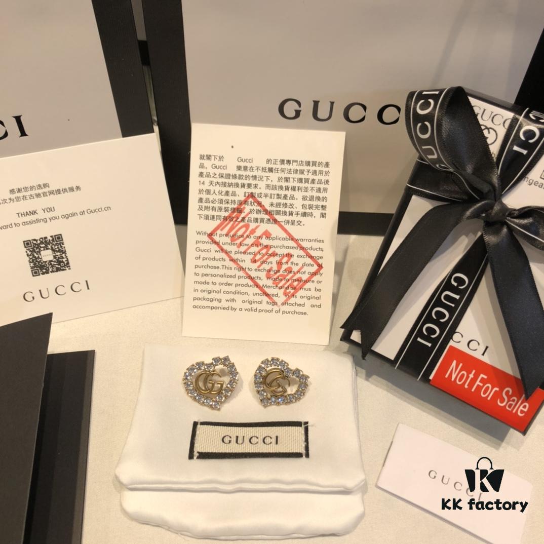 GUCCI Diamond-Circled Double G Stud Earrings