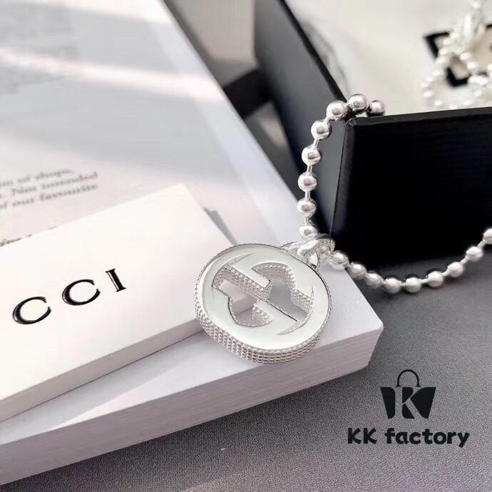 692fef8599f2d84055c8d454 Gucci Classic Bestselling Interlocking G Necklace