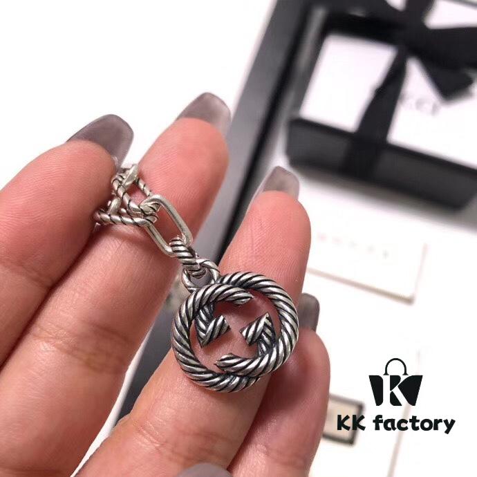 692fef8e99f2d84055c8d46d Gucci Interlocking Double G Bracelet