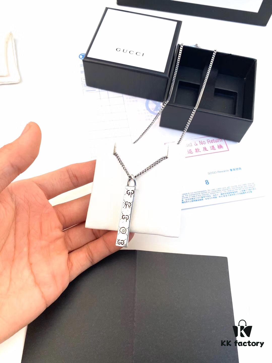 692fef9899f2d84055c8d47e Authentic Replica (Matching Version) Gucci Series Necklace 🔺 (Gucci-GHOST) Series Accessory to Awaken Vivid Sensibility. Simple, Fashionable, Independent and Unconventional – Playful Ghost Necklace 👻, Fresh and Delicate 🥰