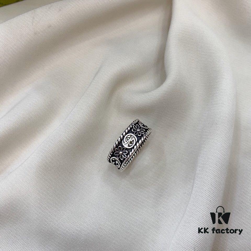Gucci 925 Sterling Silver Double G Floral Vintage Ring