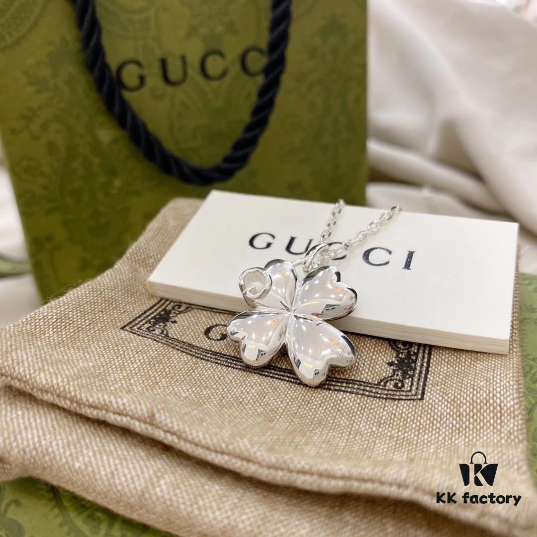 Gucci Gucci 925 Sterling Silver Four-Leaf Clover Necklace