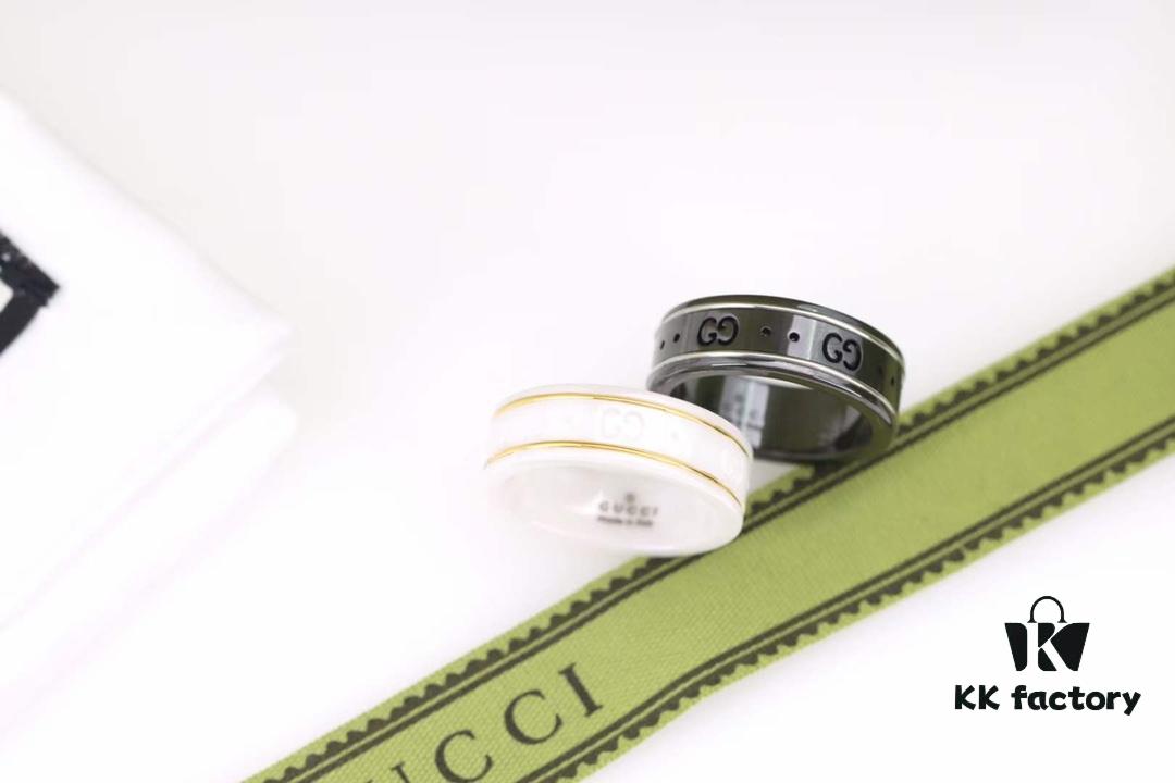 692fefe499f2d84055c8d501 Gucci Icon Series Black and White Ceramic Couple's Ring with Gold Trim