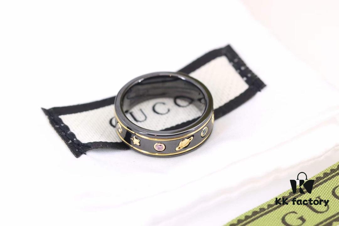 692fefec99f2d84055c8d512 Gucci Icon Series Bee Black Ceramic Couple Ring
