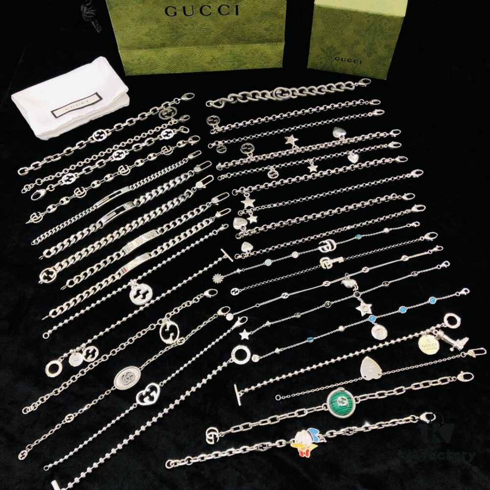 692ff10a99f2d84055c8d713 Gucci Bracelet Collection Image