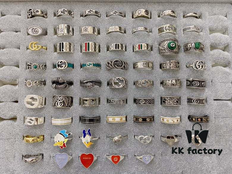 692ff13199f2d84055c8d76a Gucci 925 Sterling Silver Ring Collection