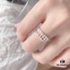 Essential for Autumn and Winter — Gucci Ring