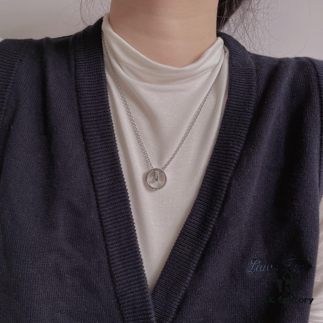 692ff18899f2d84055c8d7ee Essential Winter Gucci-style Necklace - Silver Pendant Chain