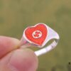 692ff19599f2d84055c8d809 Gucci Interlocking Double G Enamel Heart Fashion Ring