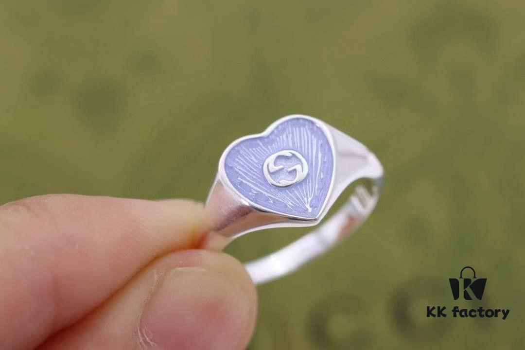 692ff19699f2d84055c8d80d Gucci Interlocking Double G Enamel Heart Fashion Ring