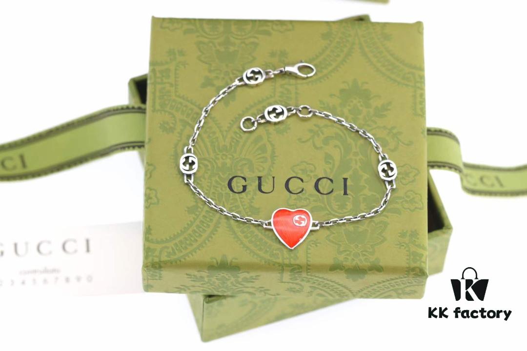 692ff19a99f2d84055c8d817 New Arrival💗 Gucci Interlocking Double G Red Enamel Heart Bracelet