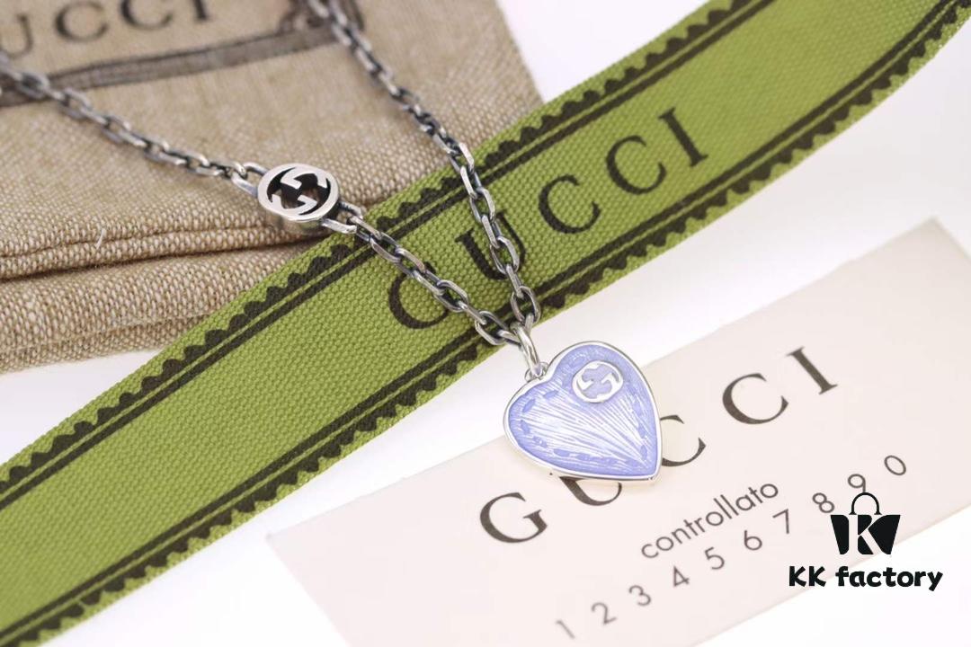 692ff19d99f2d84055c8d821 New Arrival💗 Gucci Interlocking Double G Blue Enamel Heart Necklace