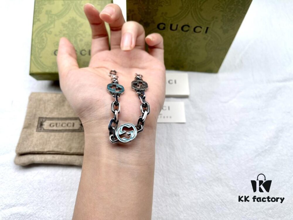 692ff1af99f2d84055c8d847 Gucci Vintage Enamel G Logo Aged Bracelet ✨