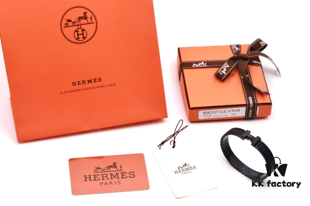 692ff1d699f2d84055c8d89f Valentine's Gift ❤️ Couples Style ✔️ HERMES | Exclusive Launch SO BLACK Matte Black Warrior Bracelet New Hermes Men's Bracelet, So Stylish – Makes a Great Statement of Taste and Offers Exceptional Value