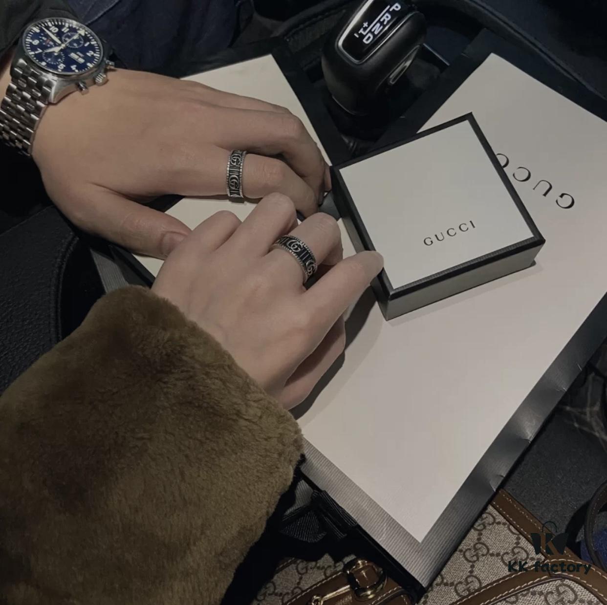 692ff27b99f2d84055c8d970 Gucci 3D Double G Carved Striped Pattern Ring - Popular Unisex Design for Couples and Friends