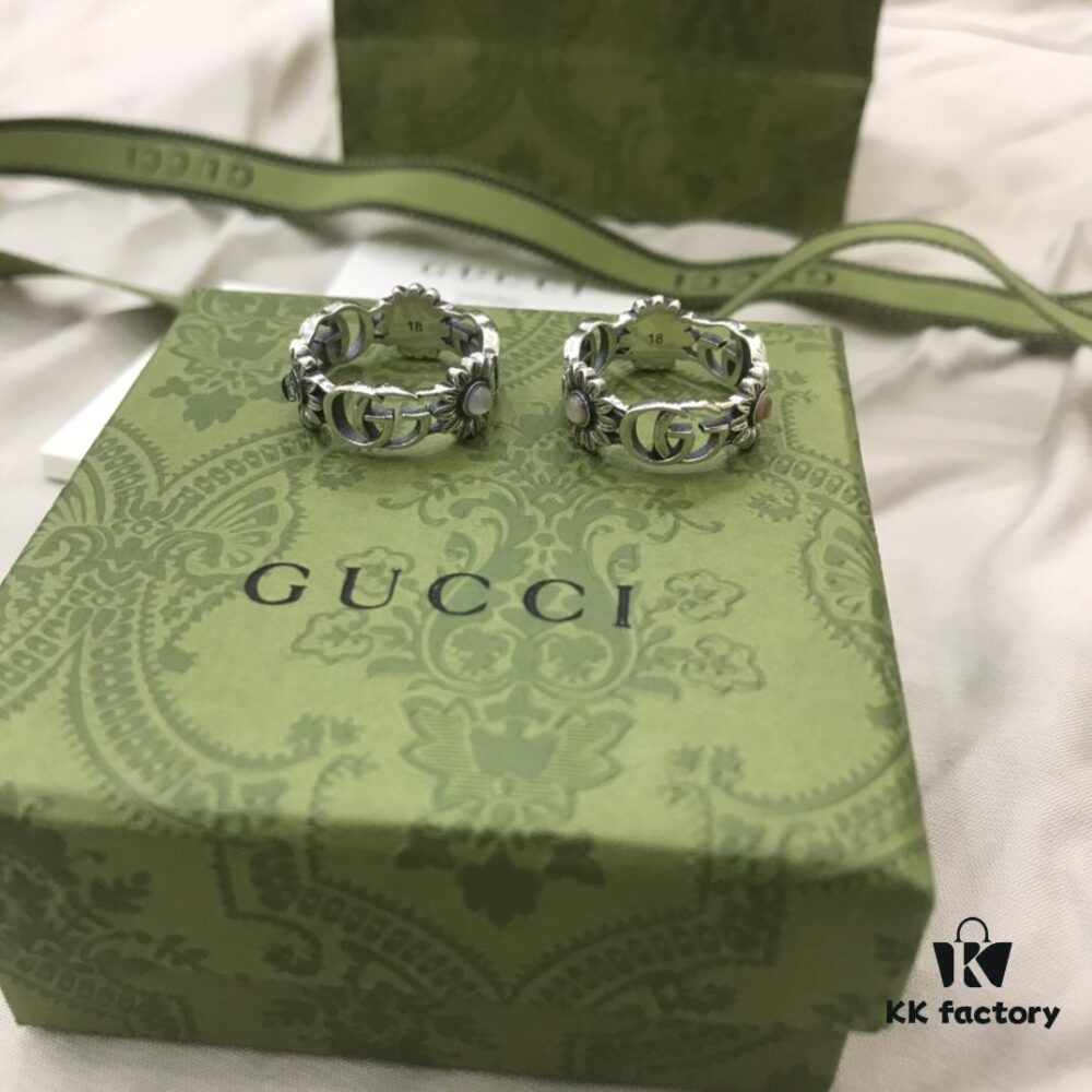 692ff2bd99f2d84055c8da03 Gucci 925 Sterling Silver Double G Daisy Turquoise Pink Shell Ring