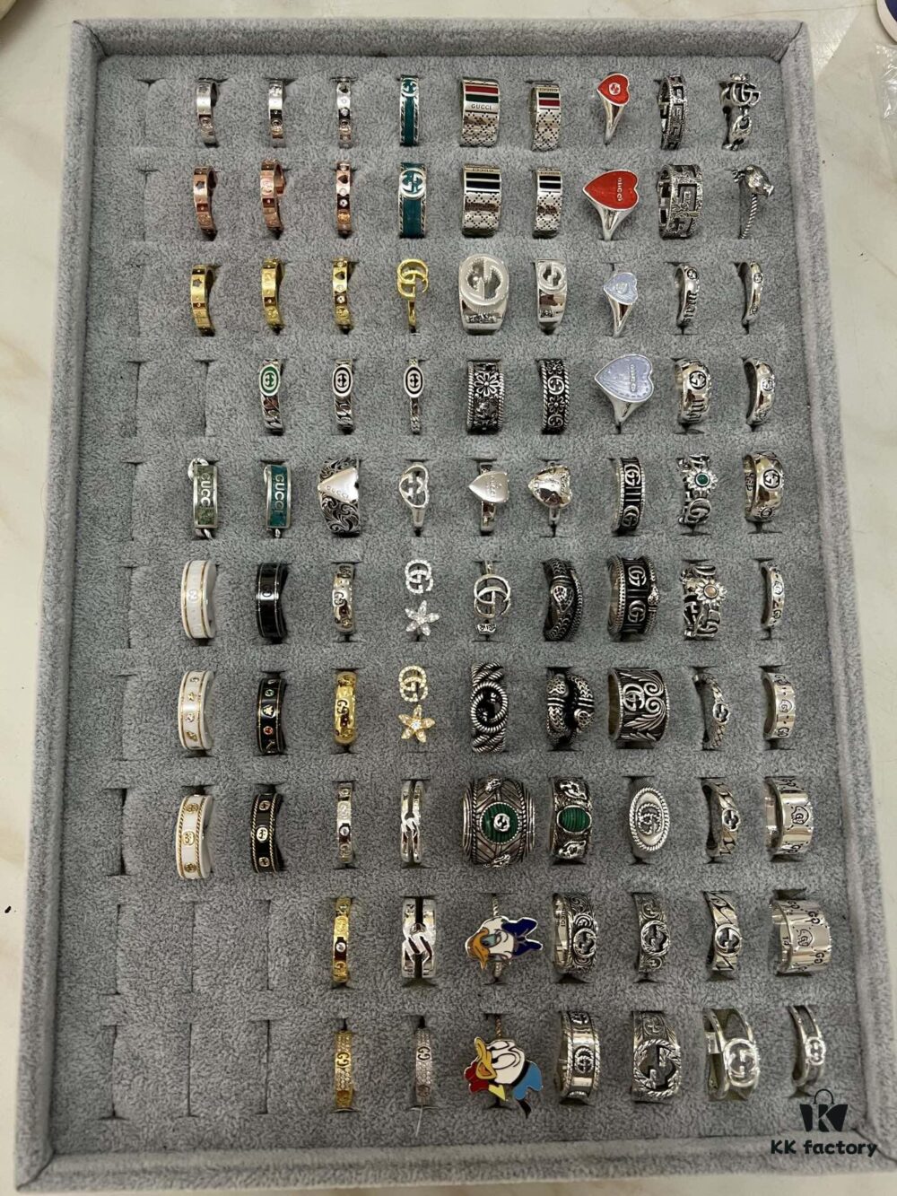 692ff2c299f2d84055c8da0e Gucci 925 Sterling Silver Ring Collection