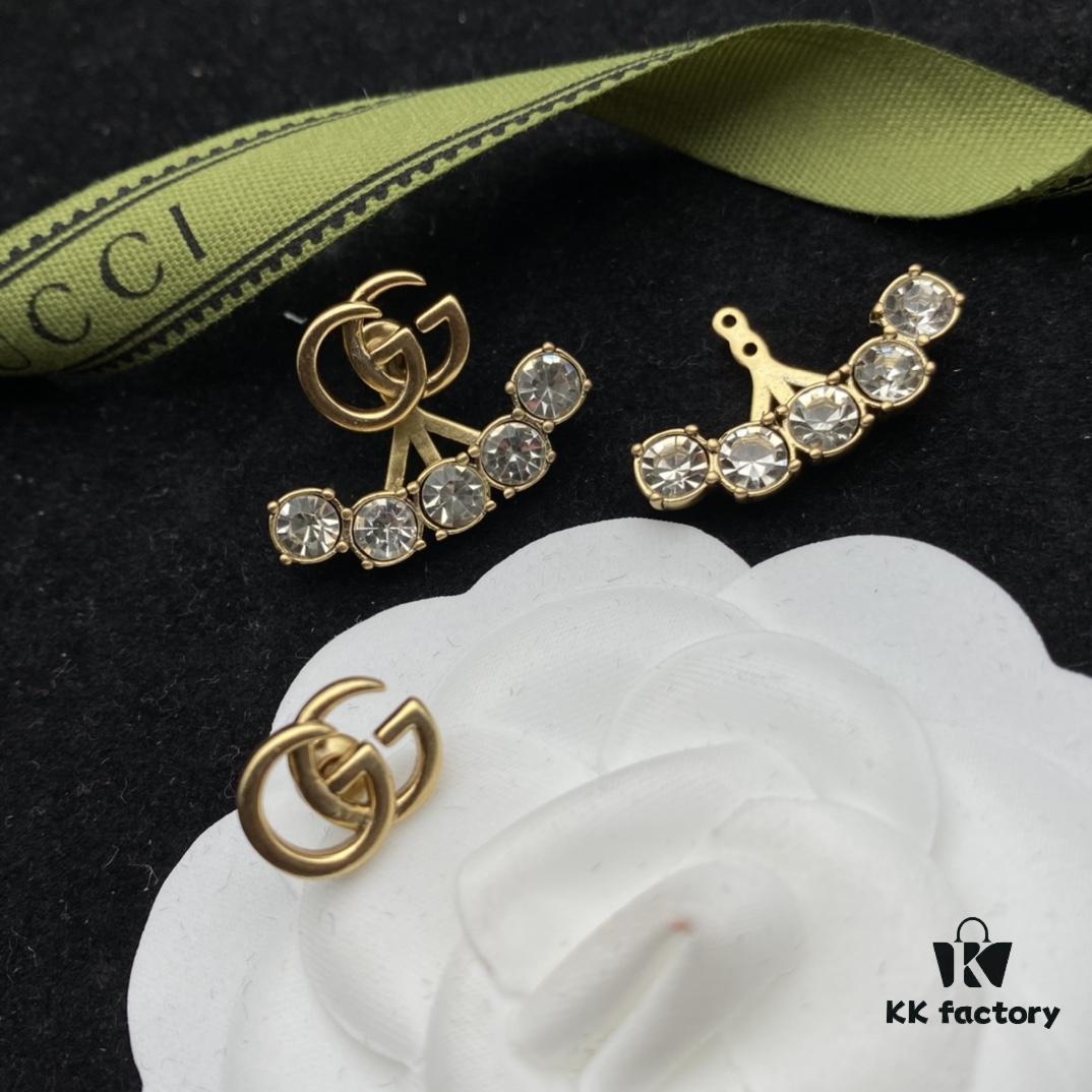 692ff2e199f2d84055c8da49 Gucci GG Pearl Inlaid Diamond Elegant Retro Stud Earrings