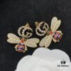 692ff2ee99f2d84055c8da5c Gucci GG Bee Pearl Diamond-Inlaid Elegant Retro Stud Earrings 🐝💚