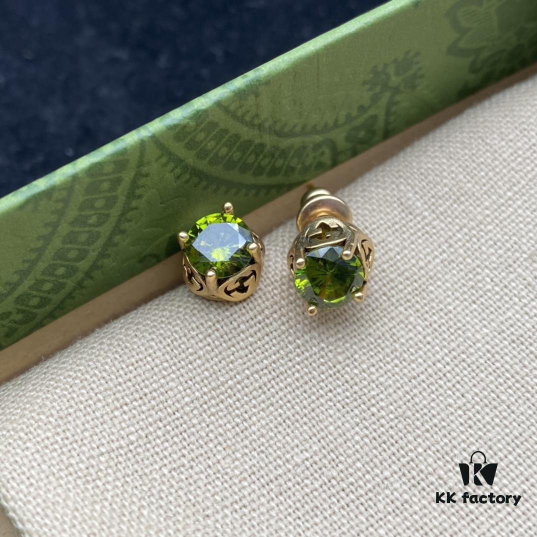 692ff2f199f2d84055c8da60 Gucci Double G Diamond-Paved Elegant Vintage Stud Earrings