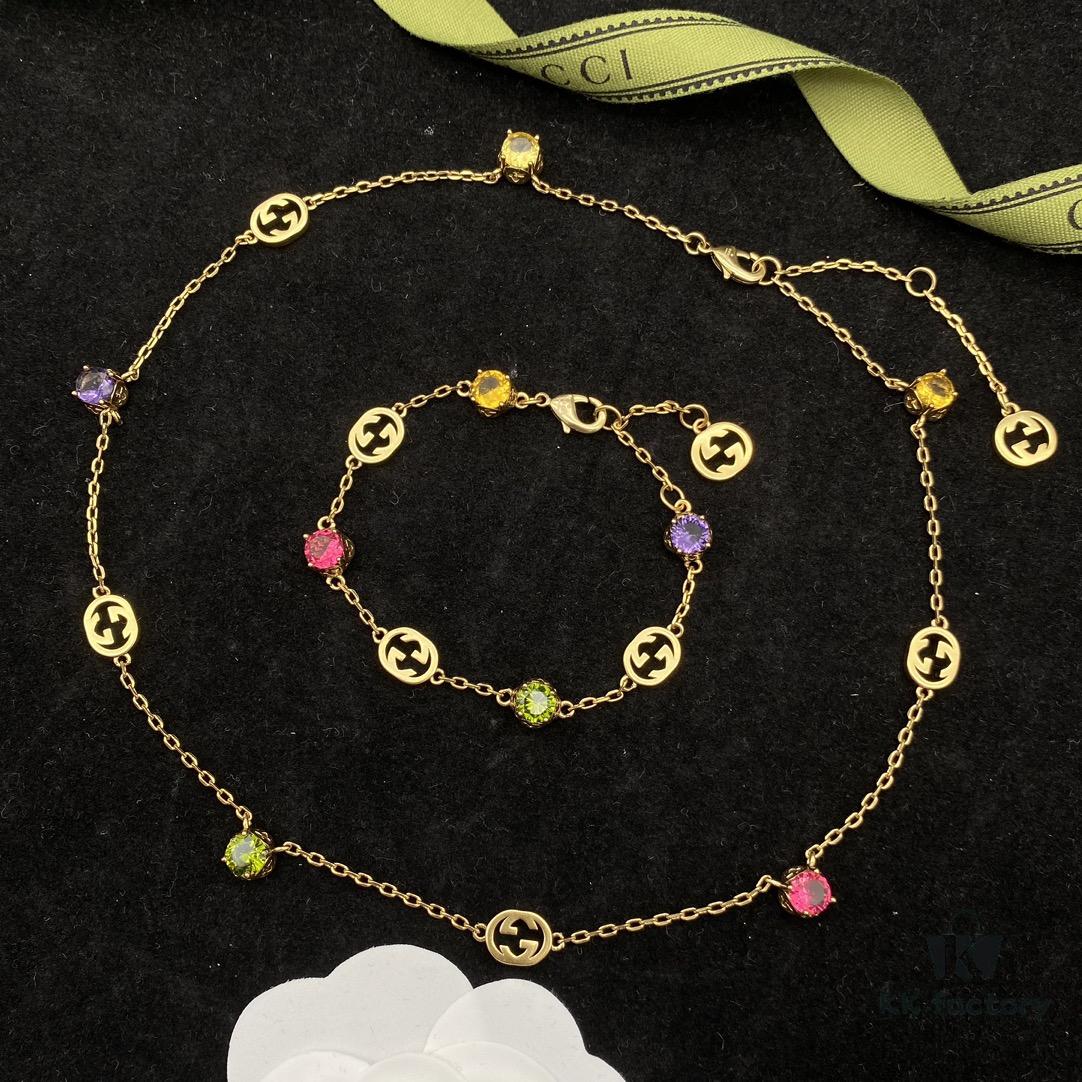 692ff2fb99f2d84055c8da70 Gucci GUCCI New Colorful Diamond Elegant Retro Necklace Bracelet 💚