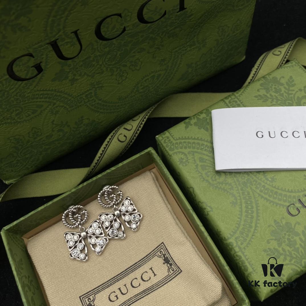 692ff2fc99f2d84055c8da71 Gucci Double G Bow Diamond-Paved Elegant Stud Earrings 💚
