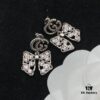 692ff2fe99f2d84055c8da74 Gucci Double G Bow Diamond-Paved Elegant Stud Earrings 💚