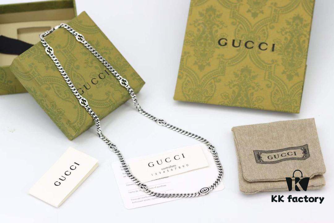 692ff31199f2d84055c8da94 New Arrival💗 Gucci Interlocking Black Enamel Double G Chain Necklace 5354280
