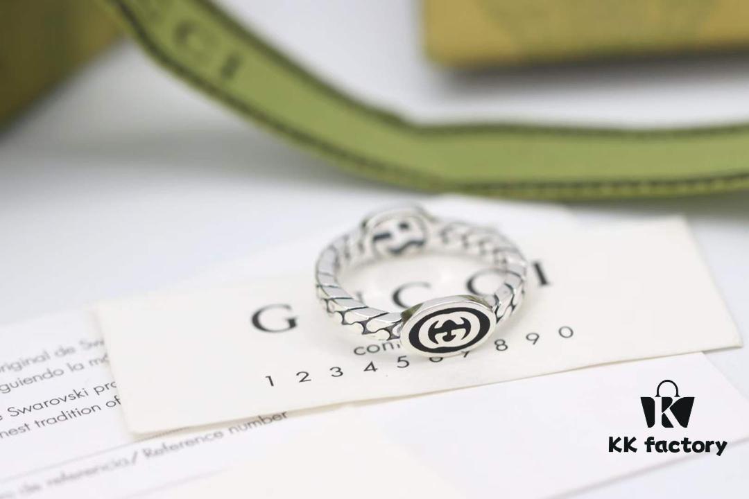 New Arrival💗 Gucci Interlocking Slim Black Enamel Double G Ring